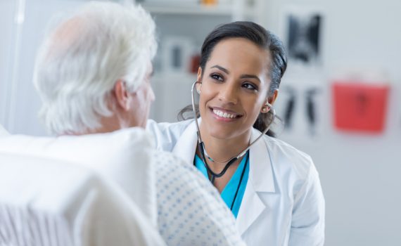 Aumenta el número de estudiantes en geriatría
