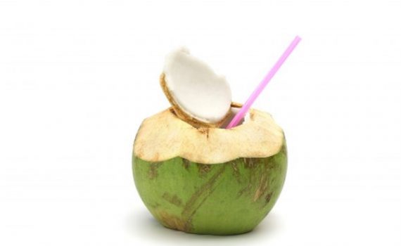 Proyecto busca reutilizar los residuos del coco verde