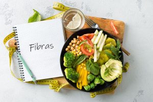 Fibra y salud, cómo interactúan a través de los alimentos