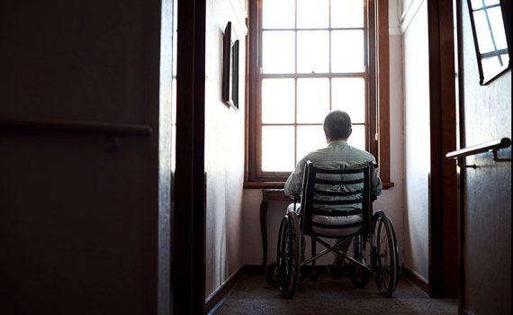 Impacto de la pandemia en las residencias de adultos mayores de veinte países