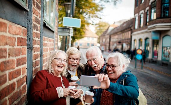 La importancia de la adaptación de ciudades frente a los adultos mayores