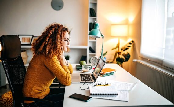 Habilidades de educadores en un entorno de aprendizaje virtual