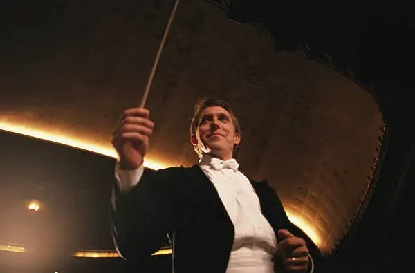 Liderar proyectos como una orquesta: claves para crear armonía en los equipos