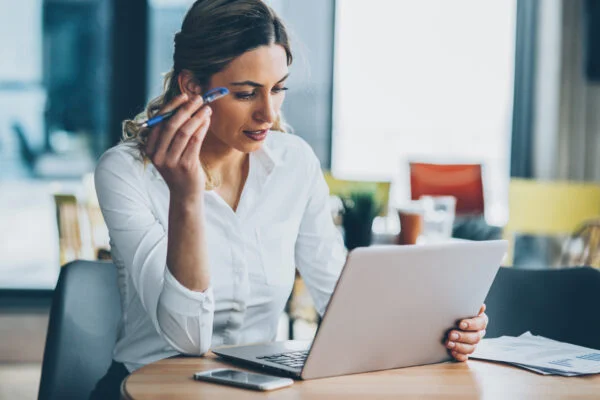 Sostenibilidad en la moda rápida: el reto de comunicar para generar confianza