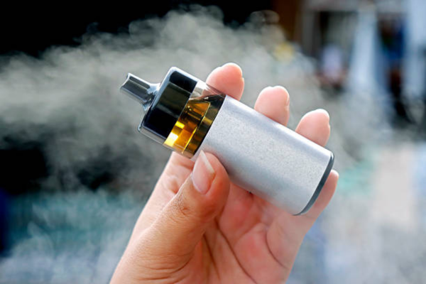 Vaping diario en jóvenes: menos usuarios, más dependencia